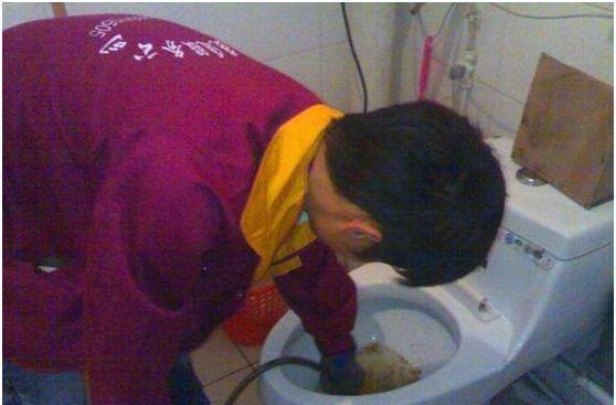 衛(wèi)生間下水道堵住了怎么辦？這幾種疏通方法一定要知道